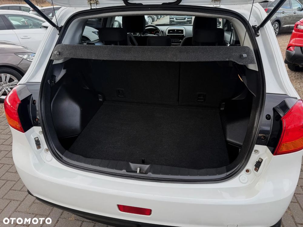 Mitsubishi ASX 1.6 2WD Comfort Edition - 10