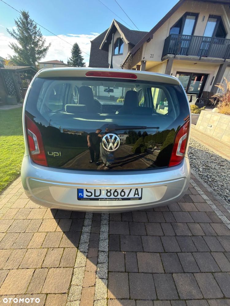 Volkswagen up! 1.0 move - 6