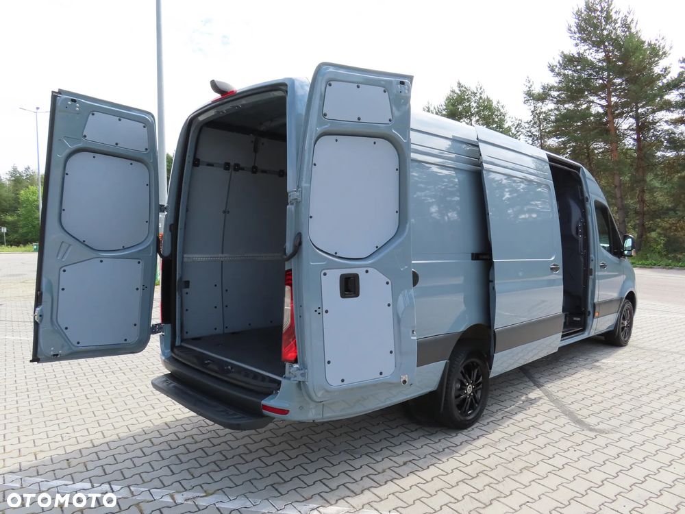 Mercedes-Benz Sprinter 319 CDI 190 KM 9G-Tronic Automat Furgon Blaszak Ekstra Długi LONG MAXI + 4800 mm Wysoki Dach WZMACNIANY Rozstaw Osi 4325 mm FULL Opcja Wyposażenia Stan Auta Nowy Jak Z Salonu OKAZJA DOSTEPNY I GOTOWY - 17