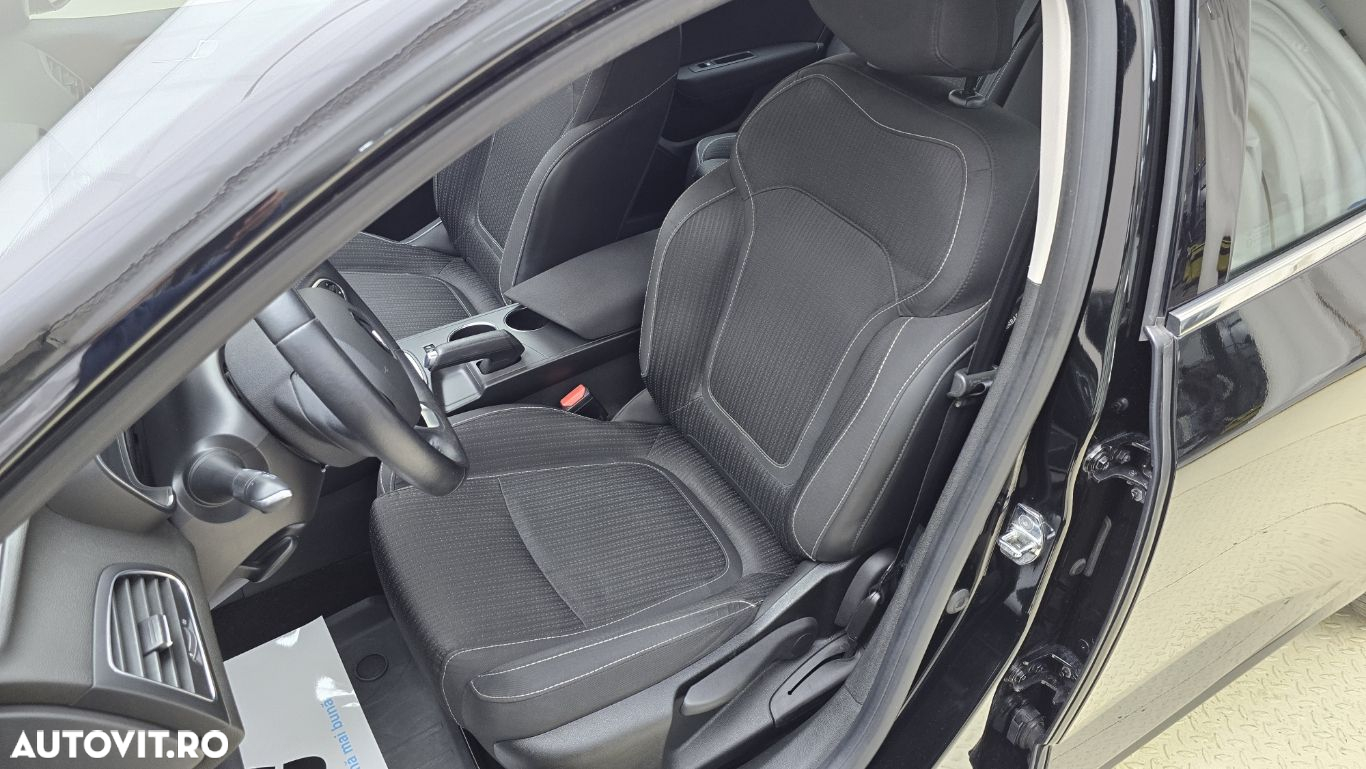 Renault Megane - 12
