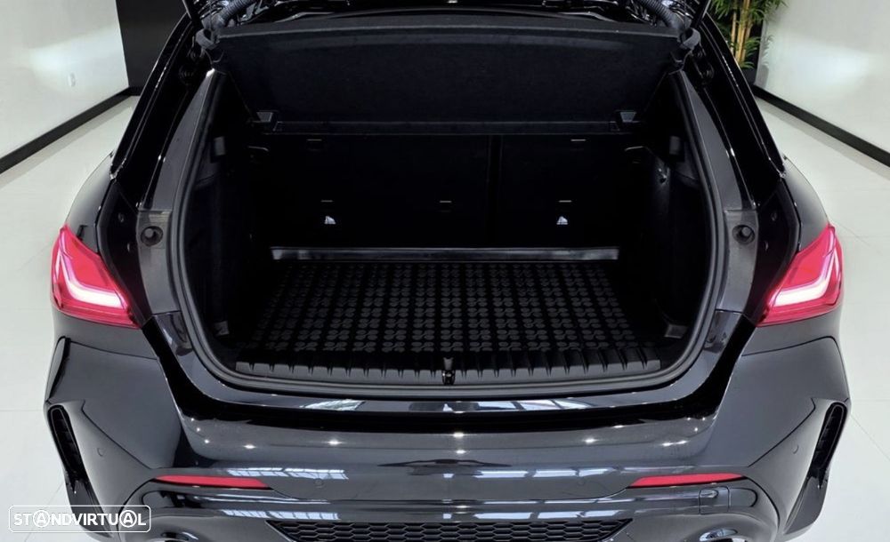 BMW 116 d Pack Desportivo M Auto - 17