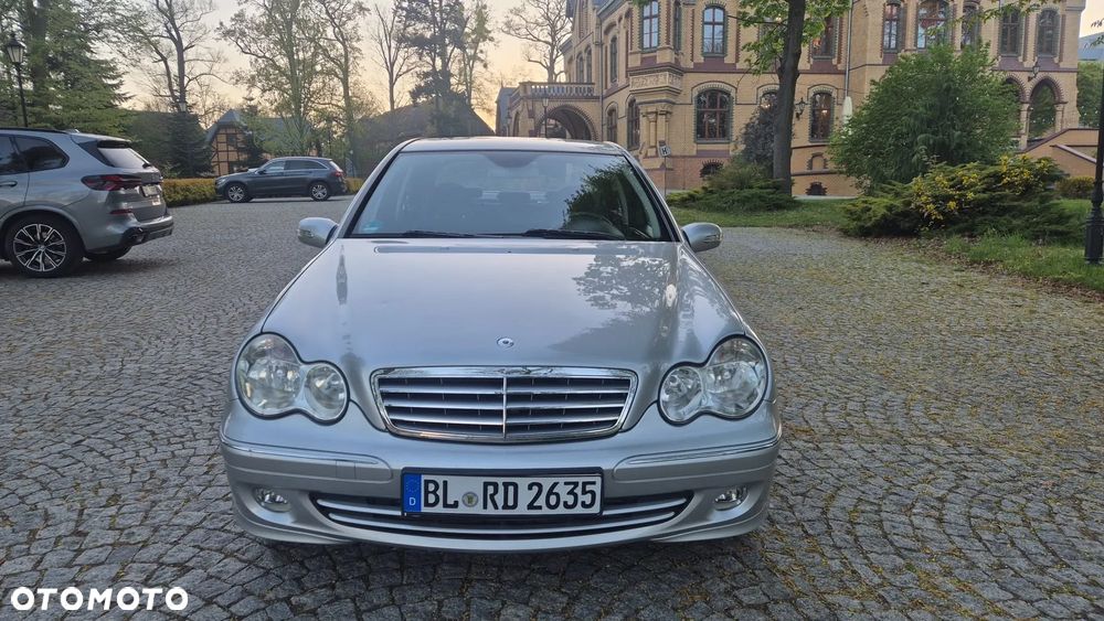 Mercedes-Benz Klasa C 180 Kompressor Automatik Elegance - 9