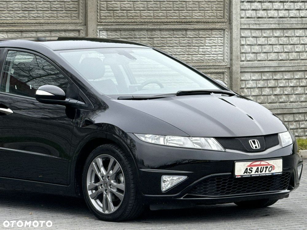 Honda Civic 1.8 Sport - 33