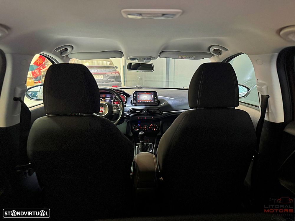 Fiat Tipo Station Wagon 1.3 M-Jet Lounge Tech - 34