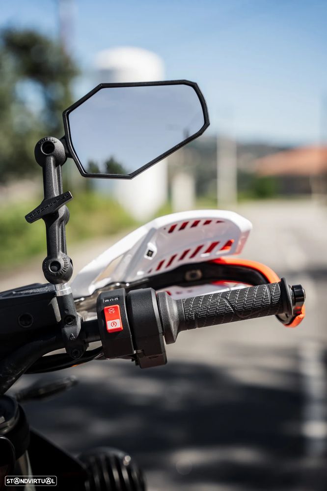 KTM 890 Adventure R - 19