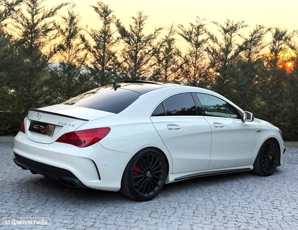Mercedes-Benz CLA 45 AMG 4Matic Speedshift DCT 7G Night Edition - 8