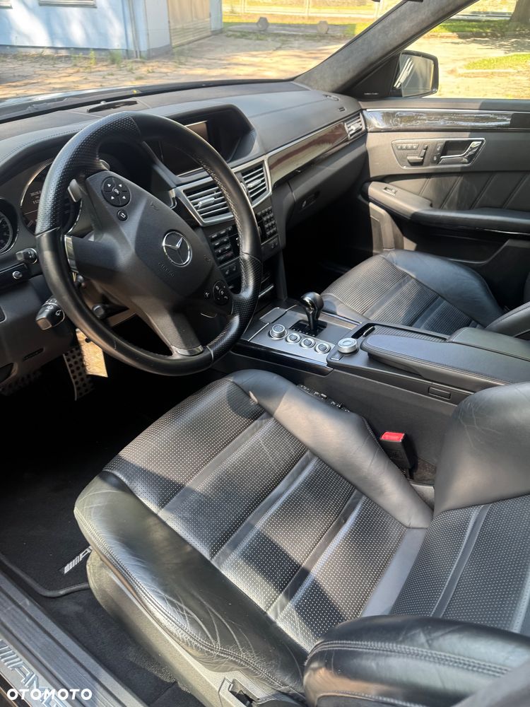 Mercedes-Benz Klasa E 63 AMG - 9