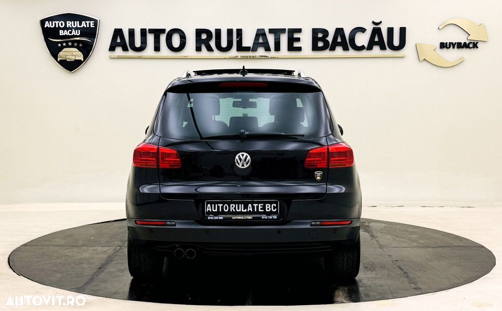Volkswagen Tiguan - 11