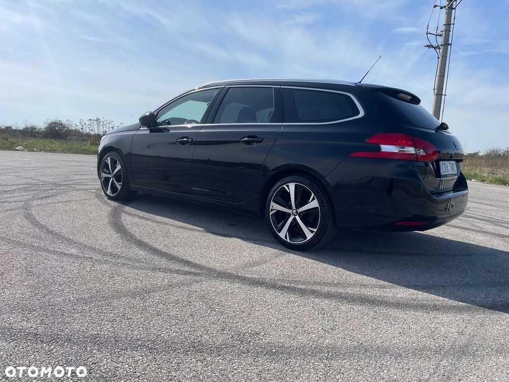 Peugeot 308 - 5