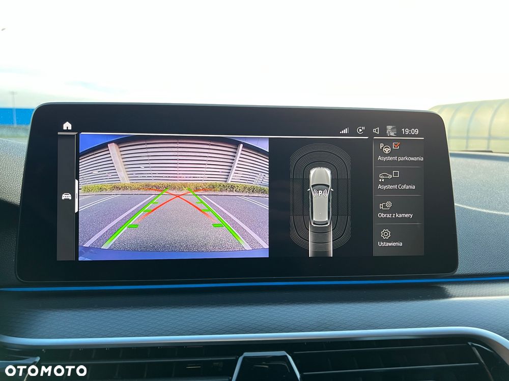 BMW Seria 5 530e iPerformance xDrive M Sport sport - 18