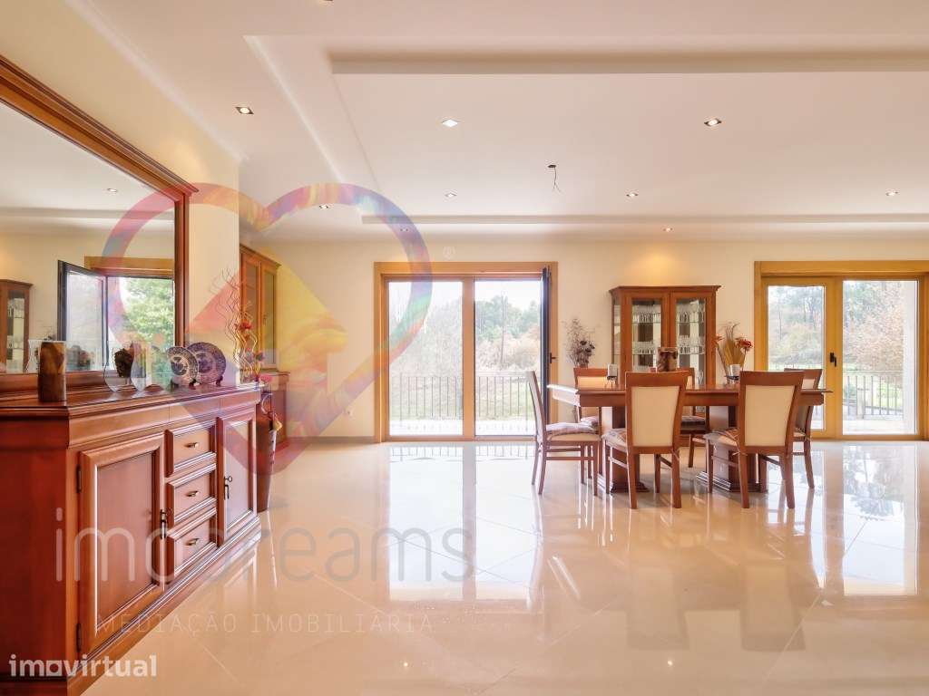 Quinta com Moradia T6 em Viseu - Grande imagem: 5/30