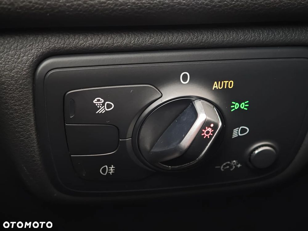Audi A6 Avant 2.0 TDI Ultra - 16