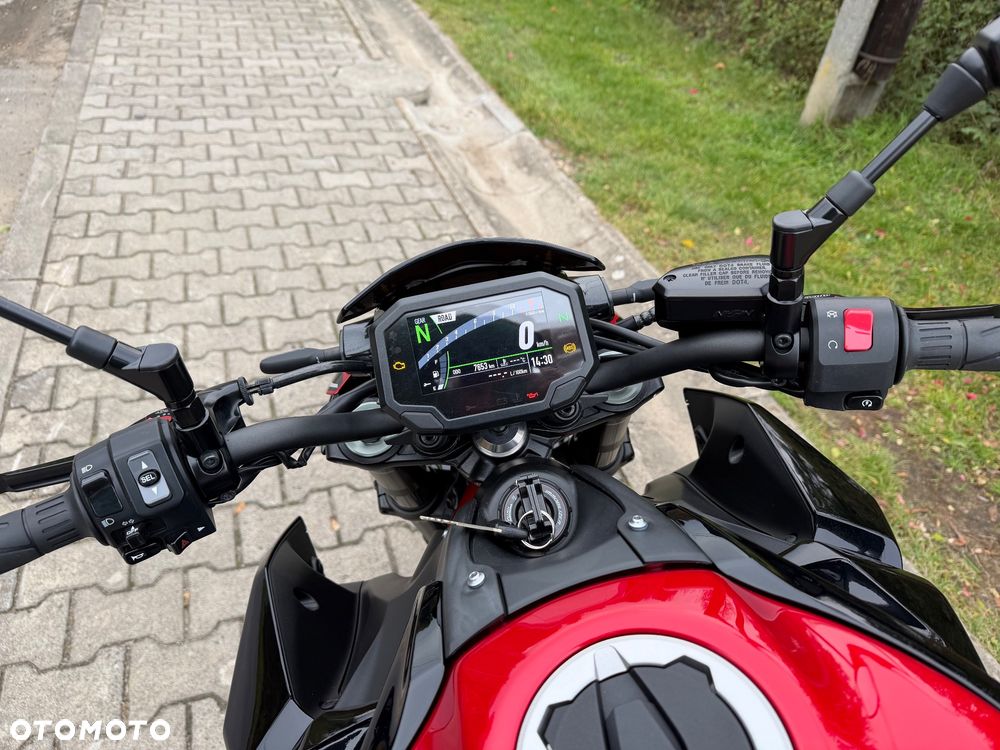 Kawasaki Z - 35
