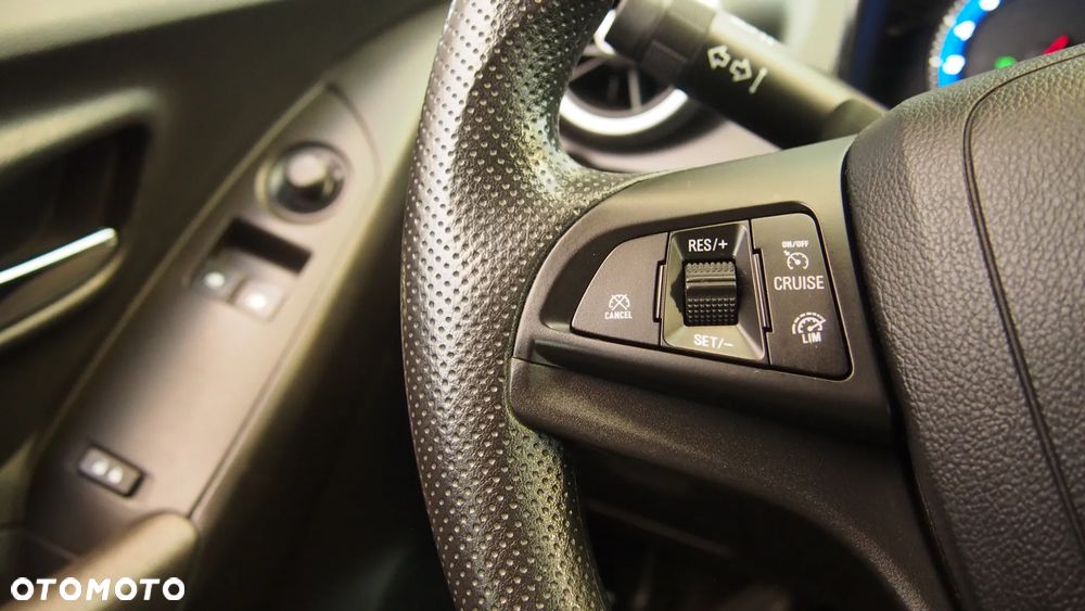 Chevrolet Trax 1.6 LS - 13