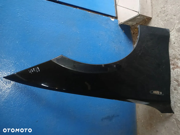 Błotnik przedni prawy BMW E81 E87 475