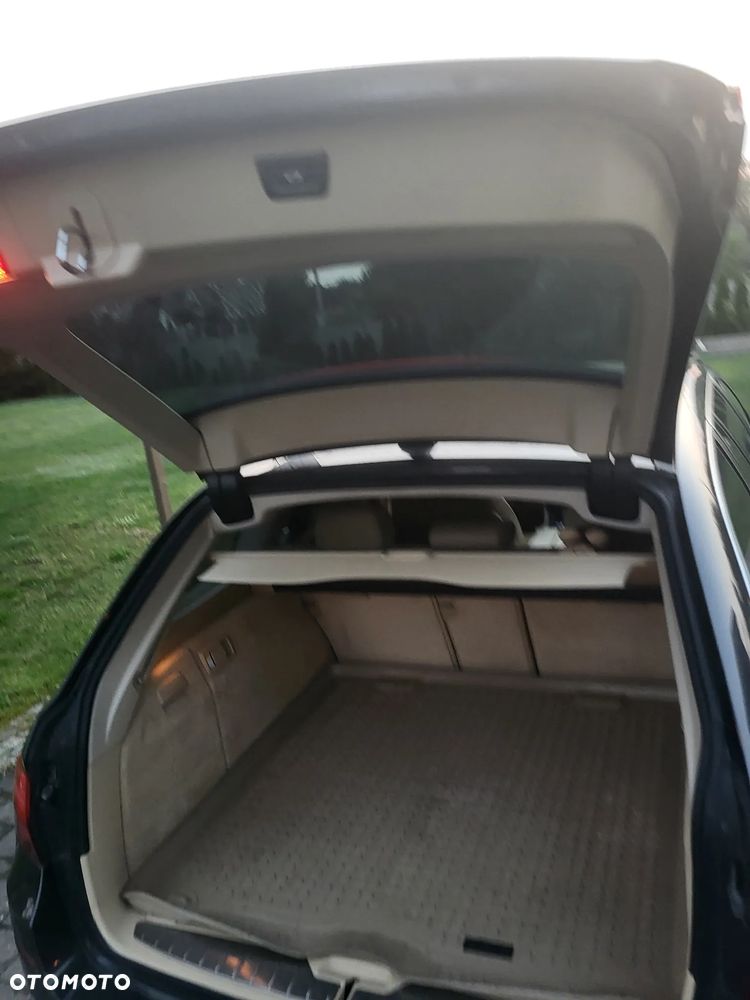 BMW Seria 5 ver-520d - 28