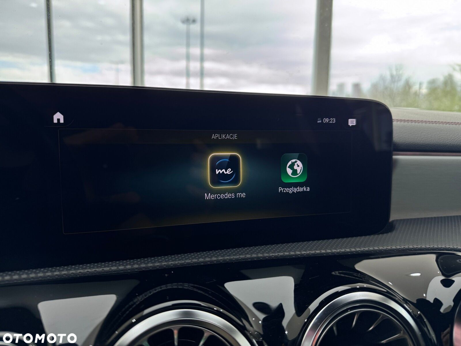 Mercedes-Benz CLA 200 AMG Line 7G-DCT - 32