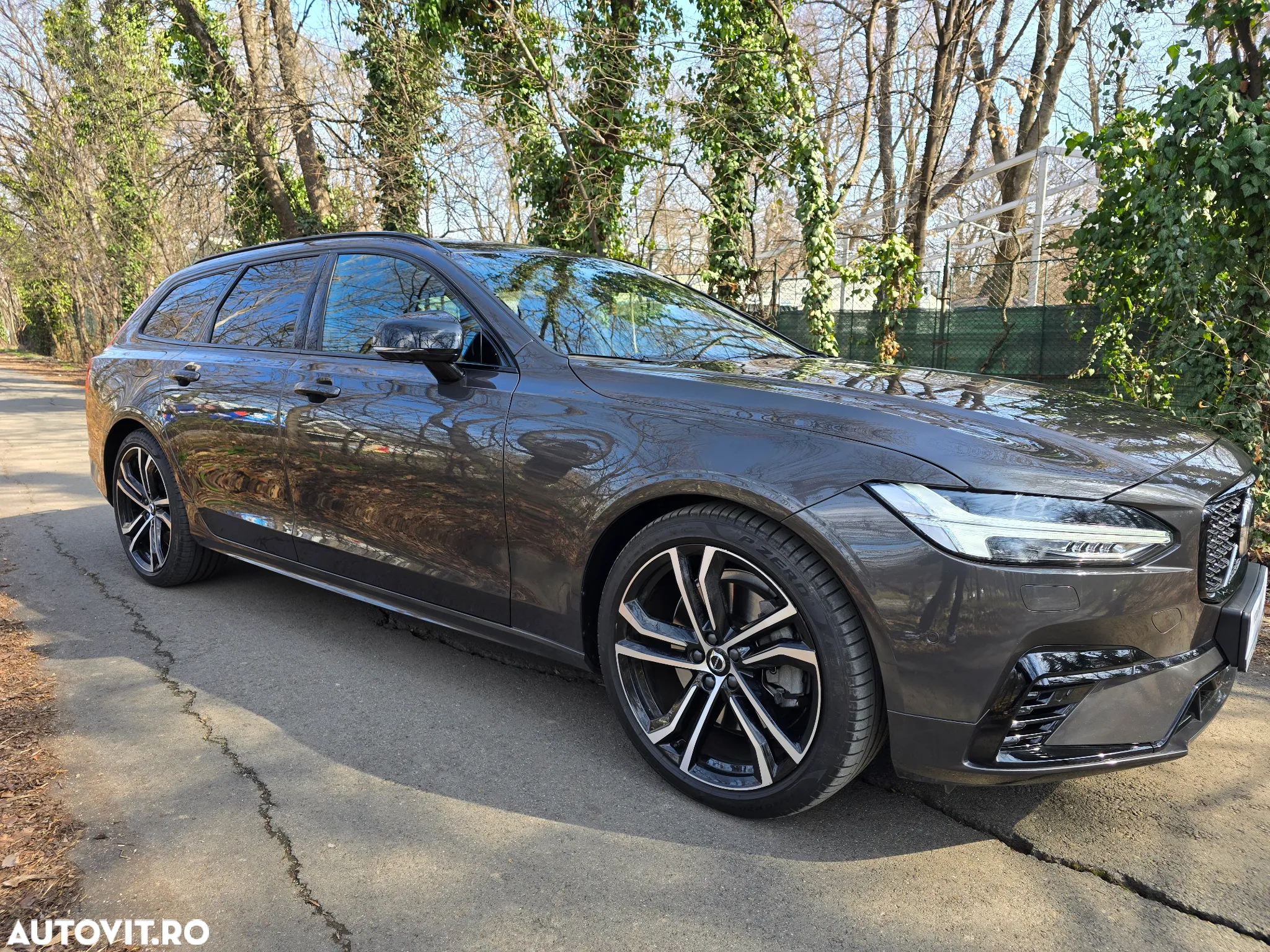 Volvo V90 - 4
