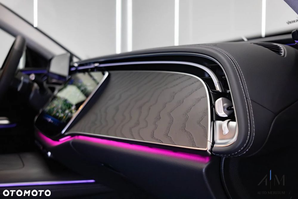 Mercedes-Benz Klasa E 220 d T 4Matic All-Terrain 9G-TRONIC - 18