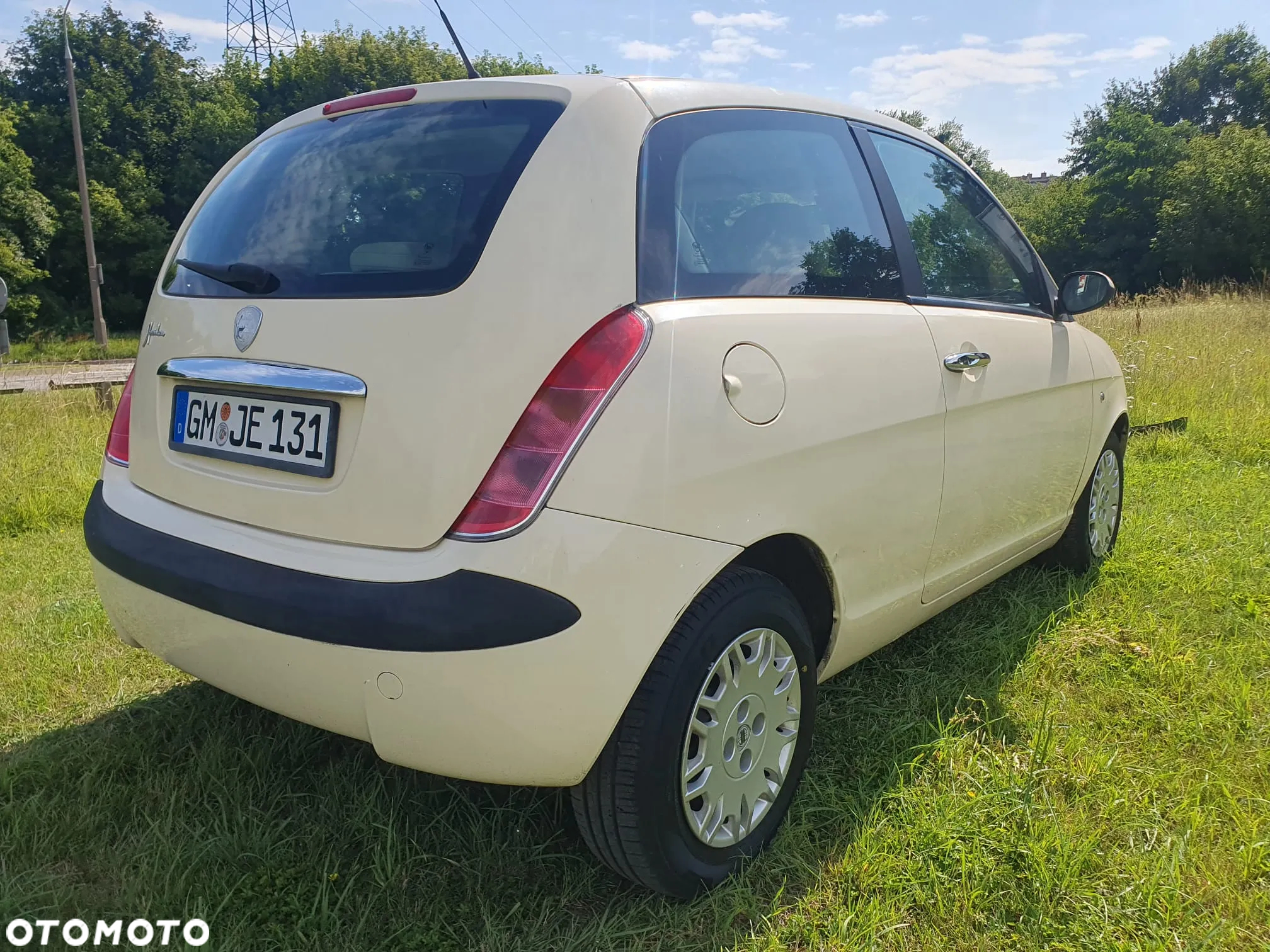 Lancia Ypsilon - 5