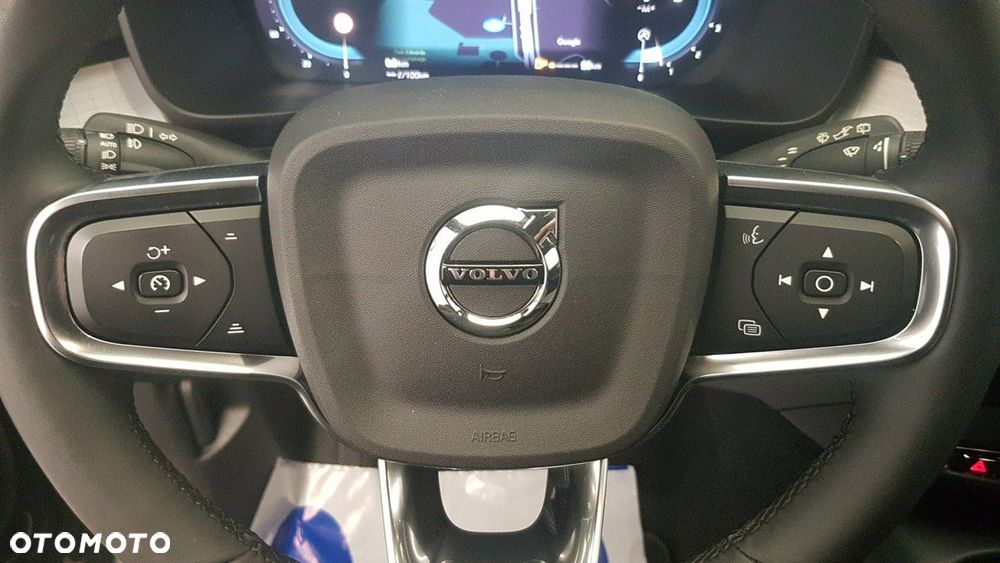 Volvo XC 40 - 23