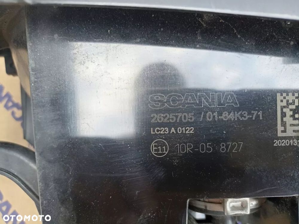 HALOGEN SCANIA R S 2552715 2625705 - 2