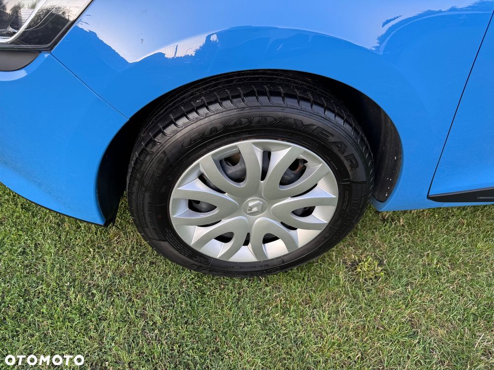 Renault Clio 1.2 16V Life - 19