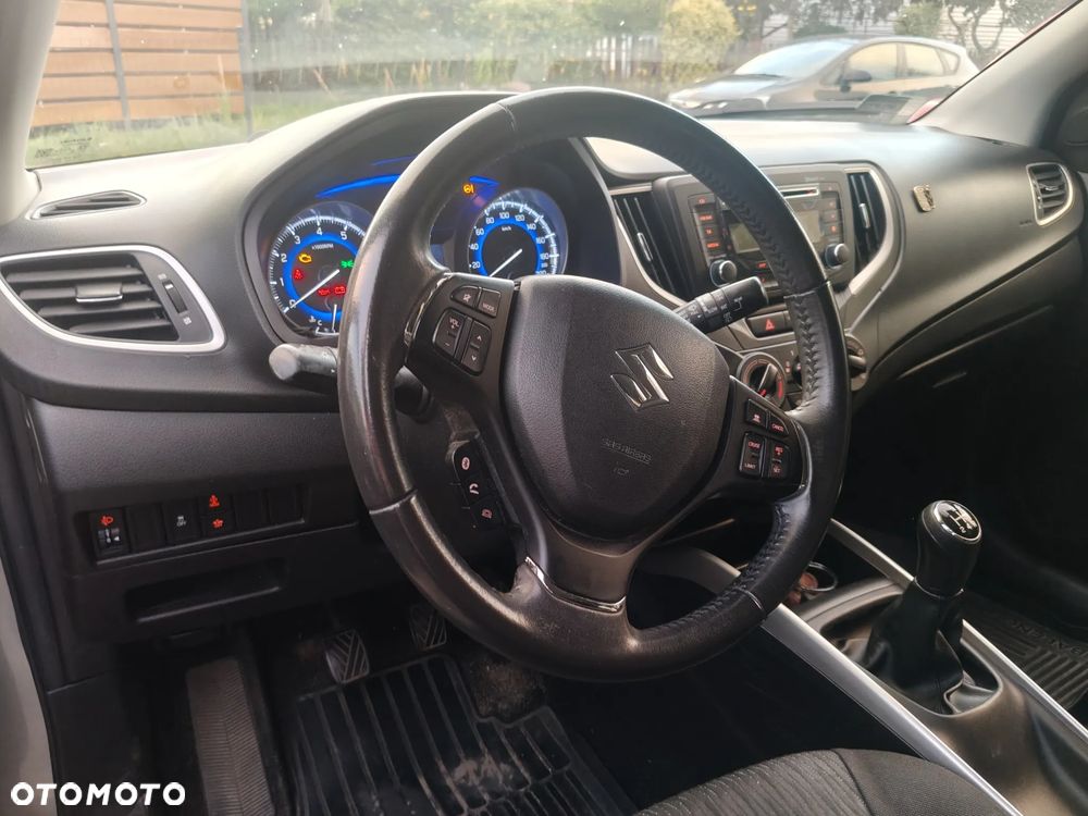 Suzuki Baleno 1.0 T Premium Plus - 10