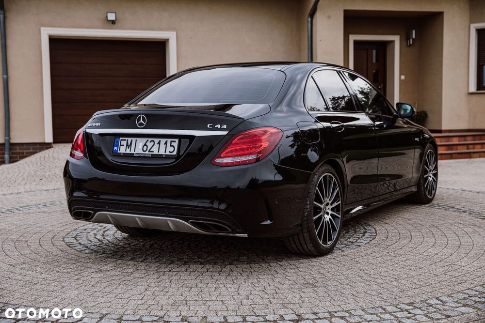 Mercedes-Benz Klasa C AMG 43 4-Matic - 5