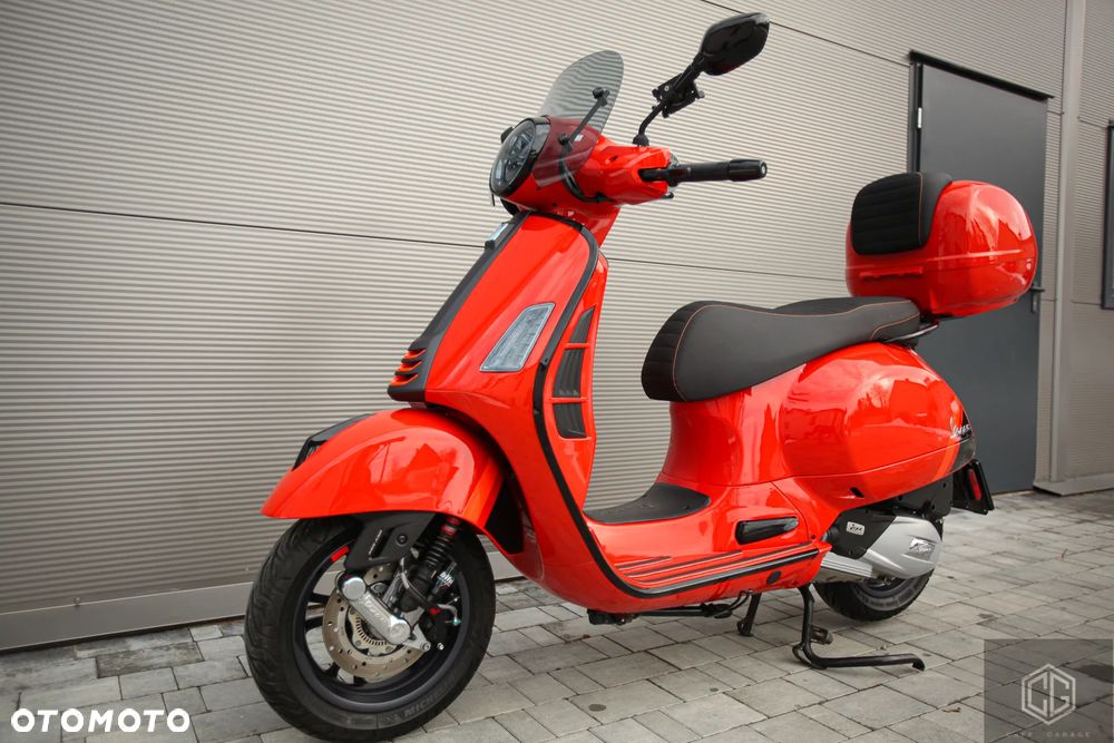 Piaggio Vespa - 34