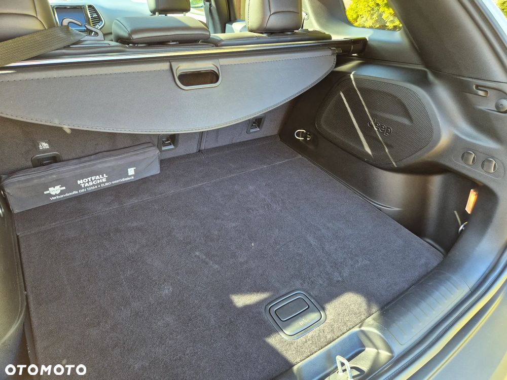 Jeep Cherokee 3.2 V6 Active Drive I Limited - 40