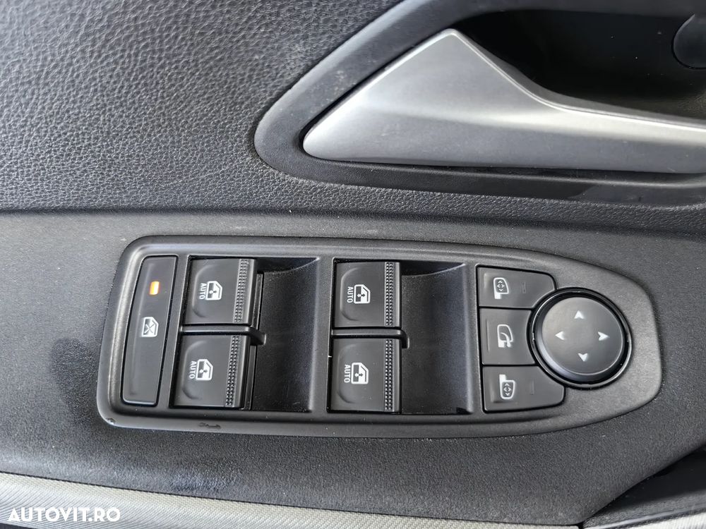 Dacia Bigster Hybrid 155 Journey - 24