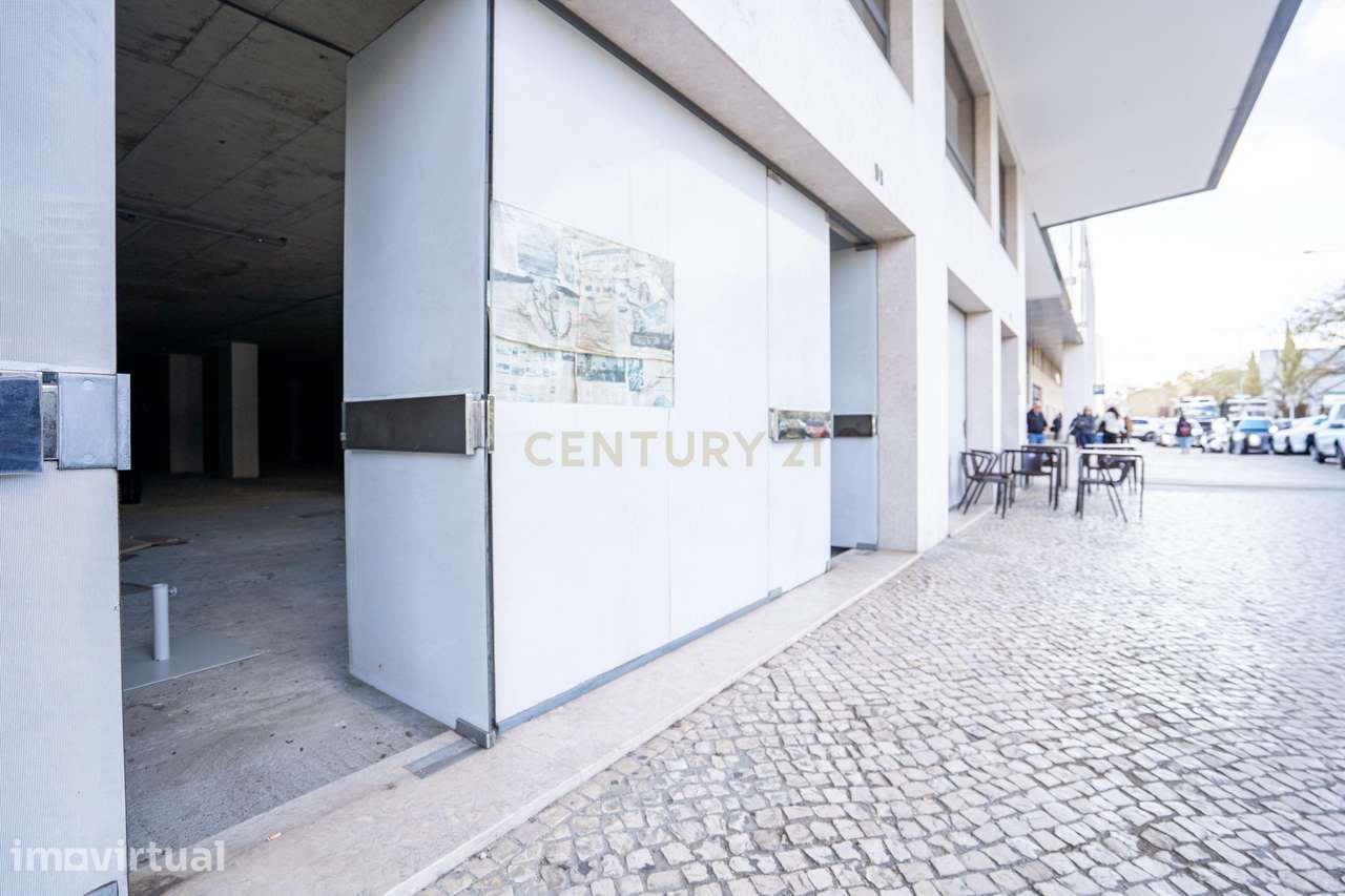 Loja 600 m² com 15 Estacionamentos | Campo Grande – Lisboa | 3.100.000 - Grande imagem: 5/46