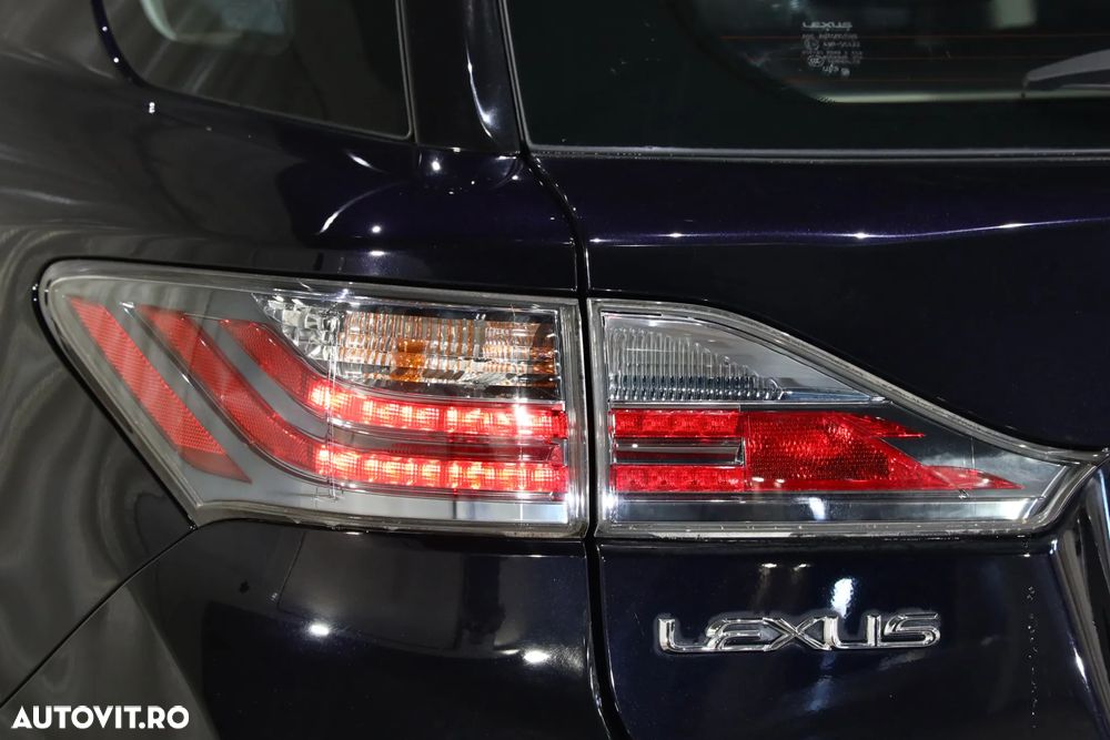 Lexus CT Standard - 36