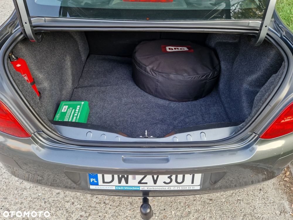 Peugeot 301 1.6 VTi Allure - 33