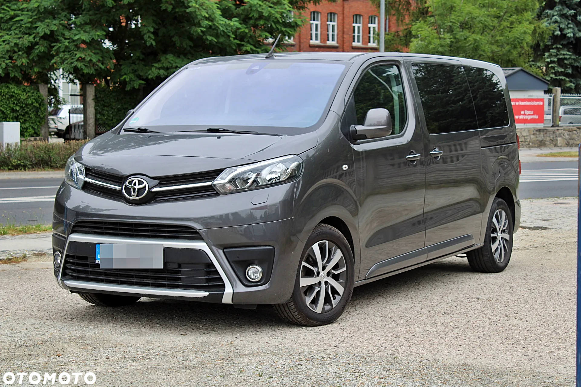 Toyota Proace Verso - 2