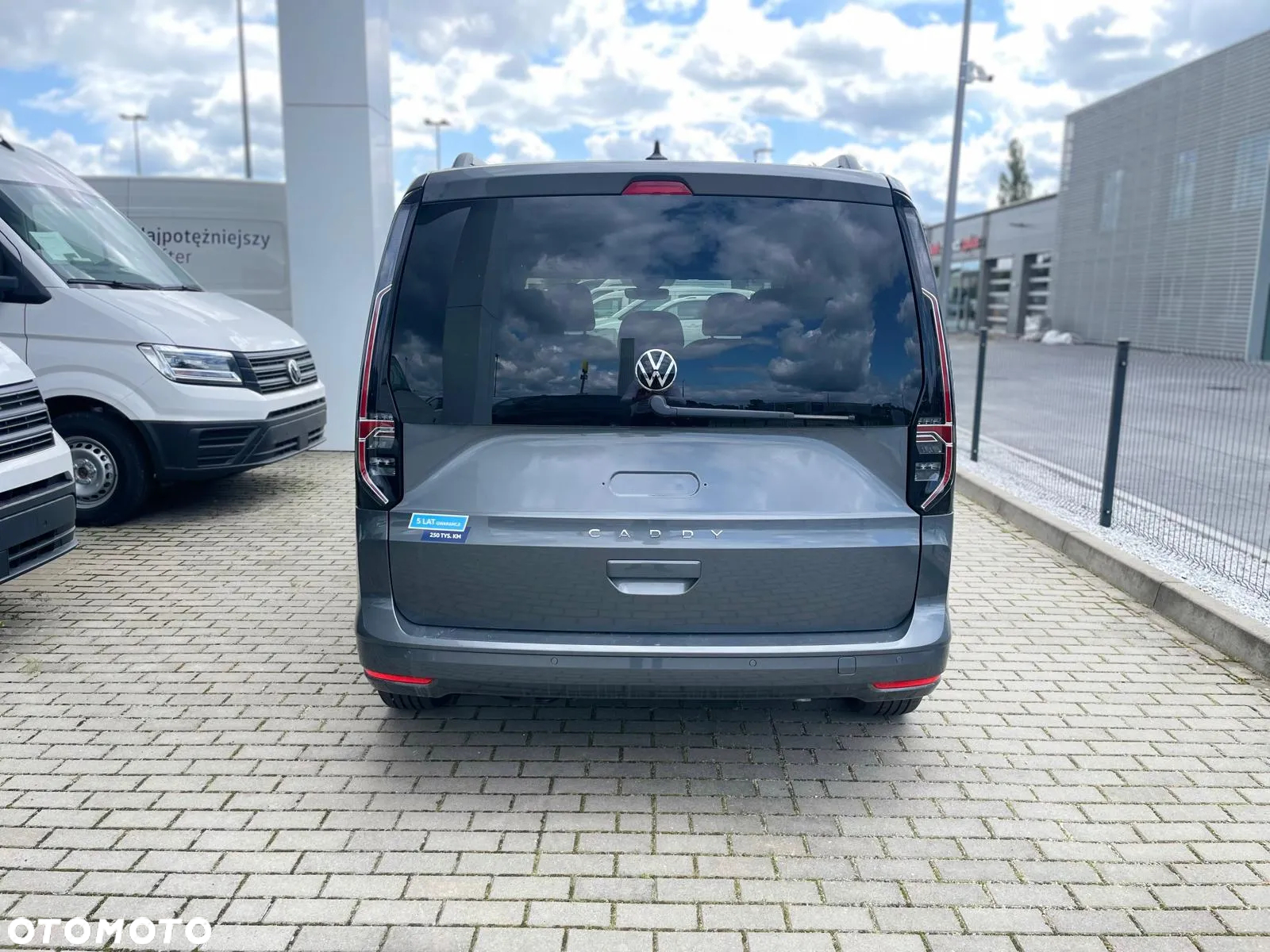 Volkswagen Caddy 2.0 TDI - 9