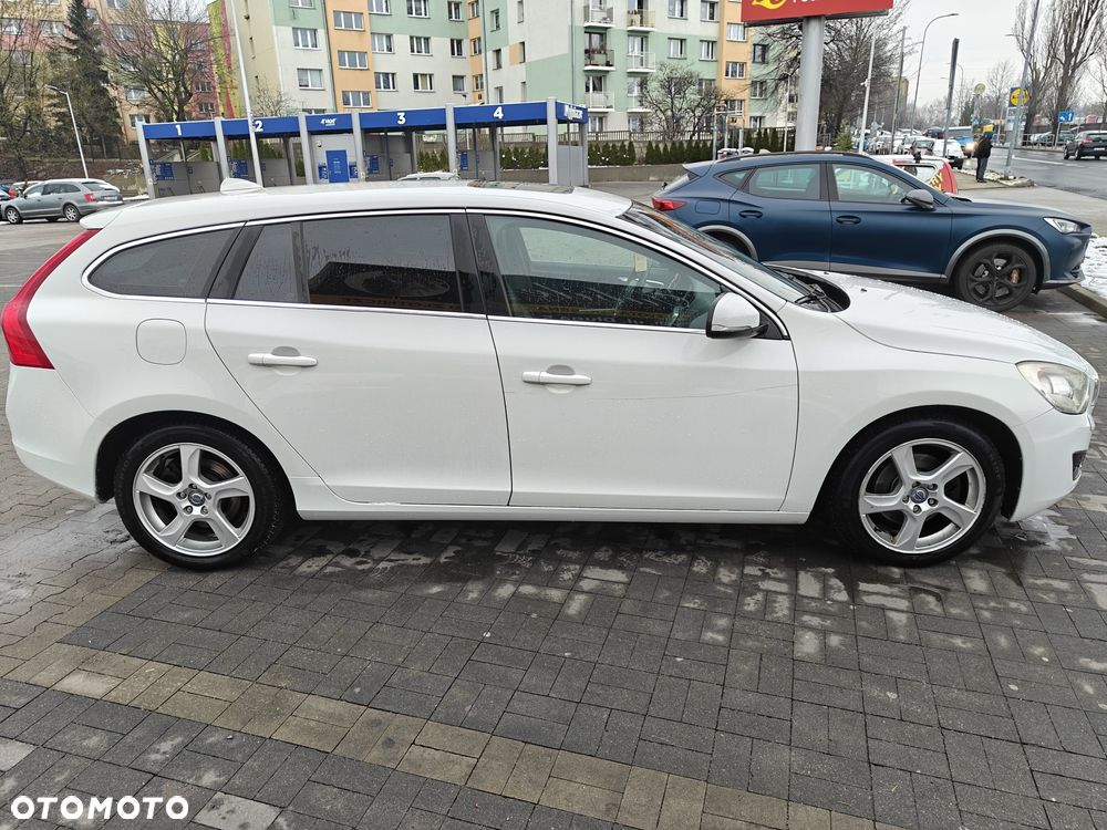 Volvo V60 T4 - 5