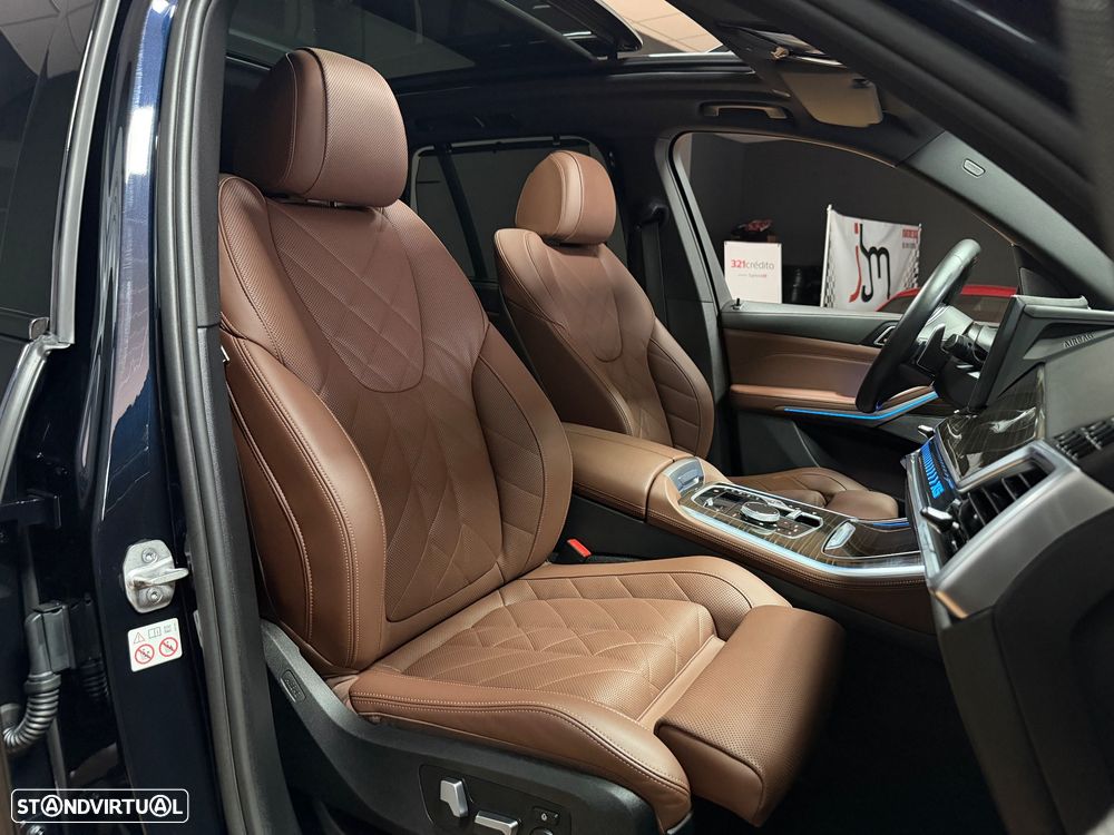 BMW X5 xDrive50e - 24