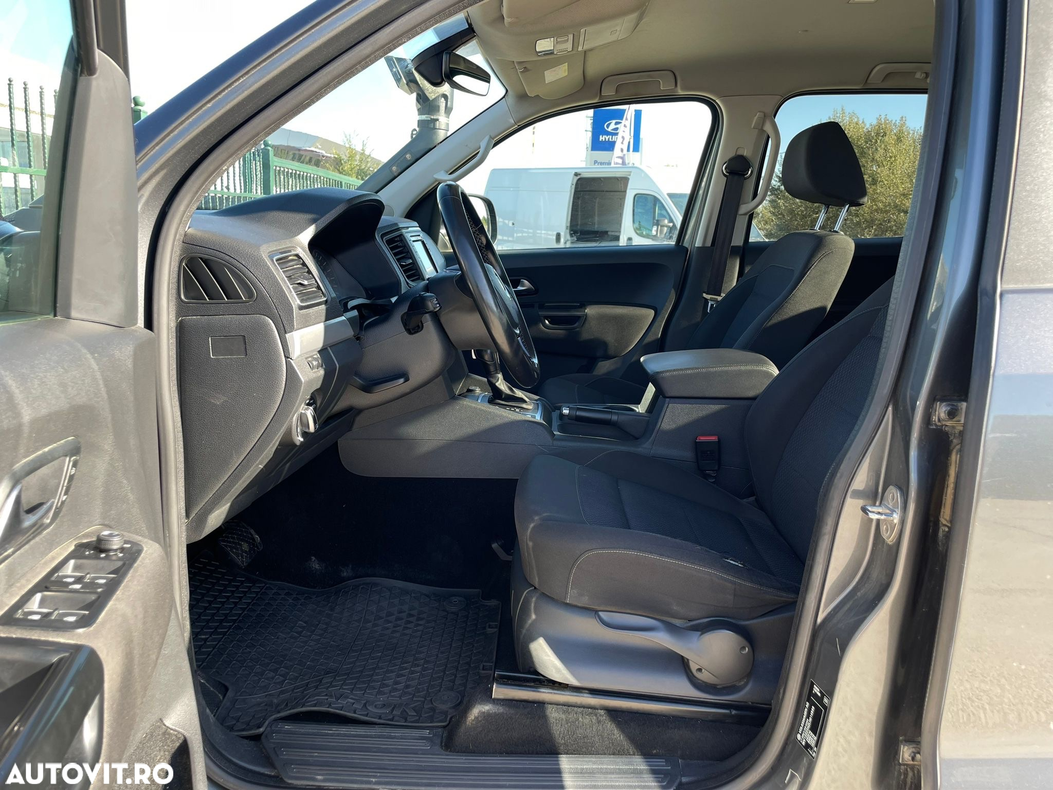 Volkswagen Amarok 3.0 TDI V6 4M Highline Aut. - 14