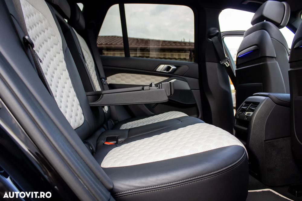 BMW X5 M M50d - 15