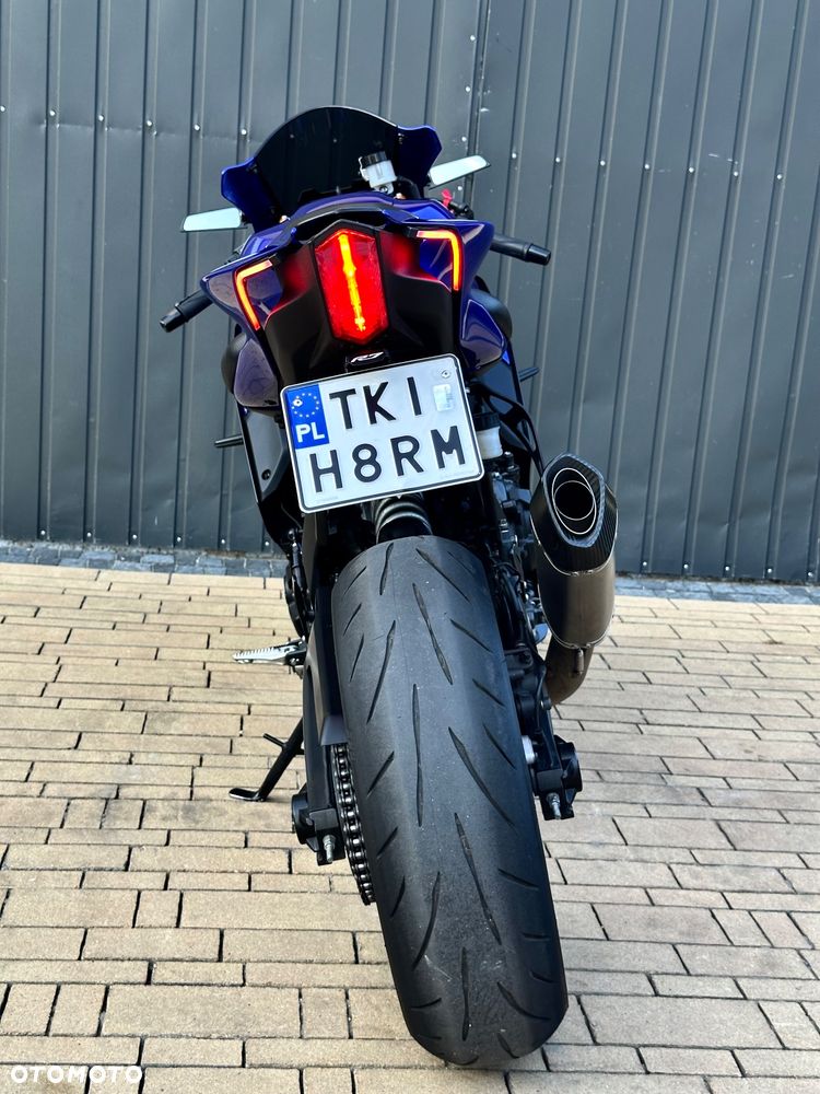 Yamaha R7 - 7
