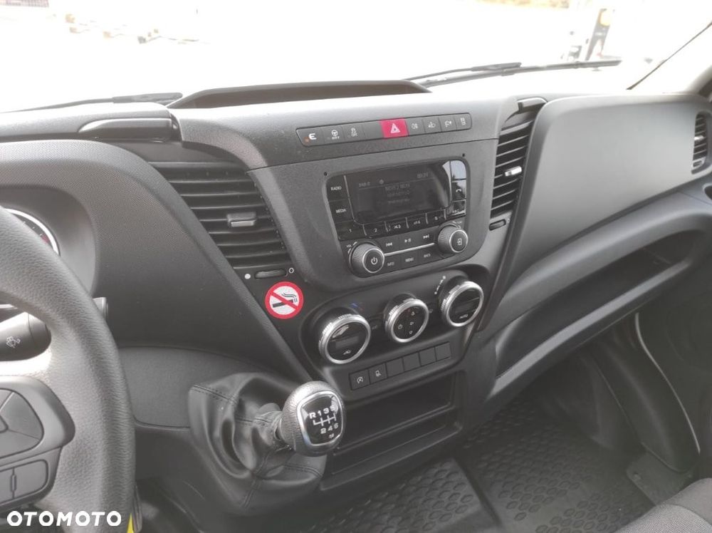 Iveco 35S16 - 19
