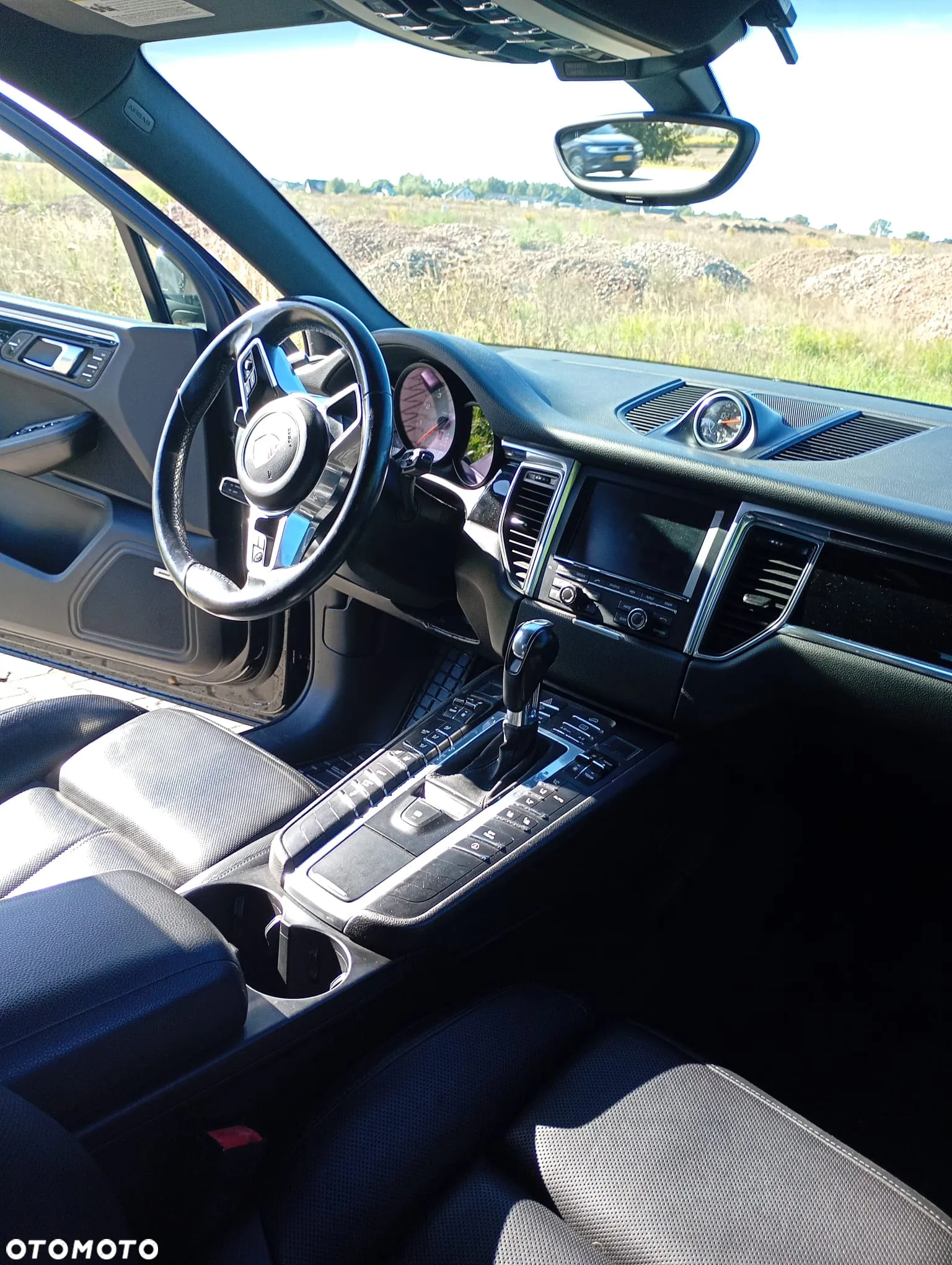 Porsche Macan S - 10