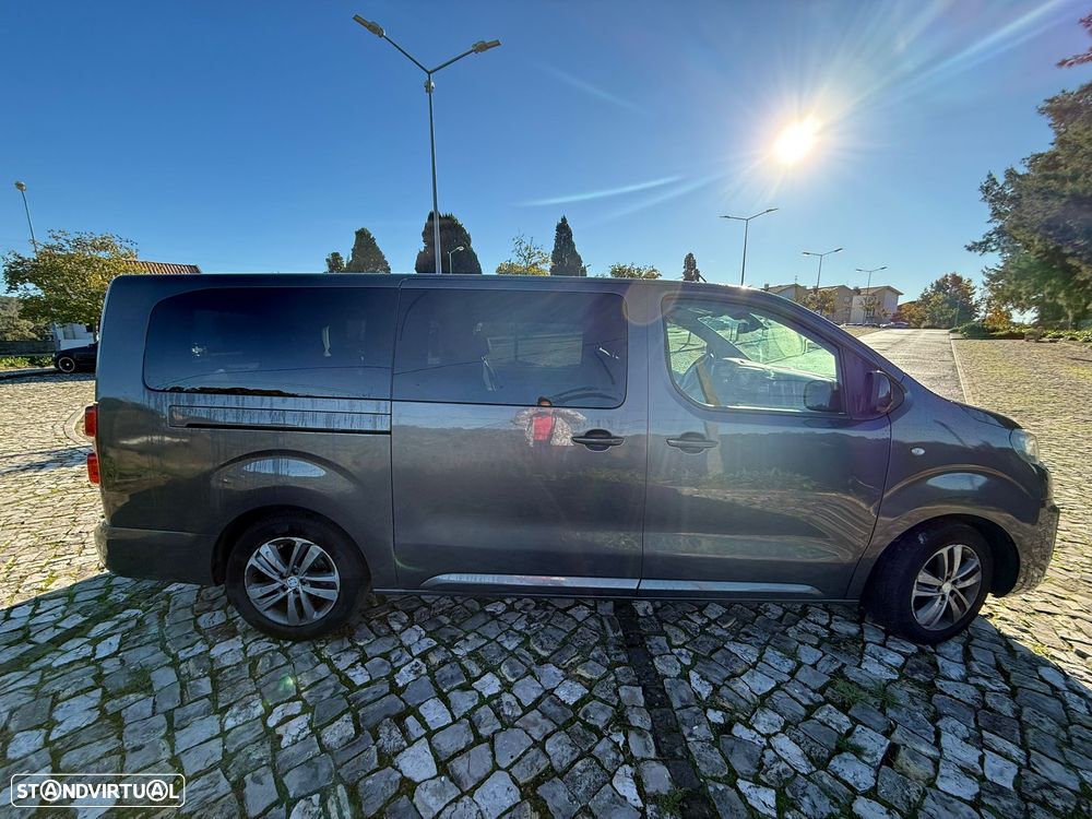 Peugeot Traveller - 10