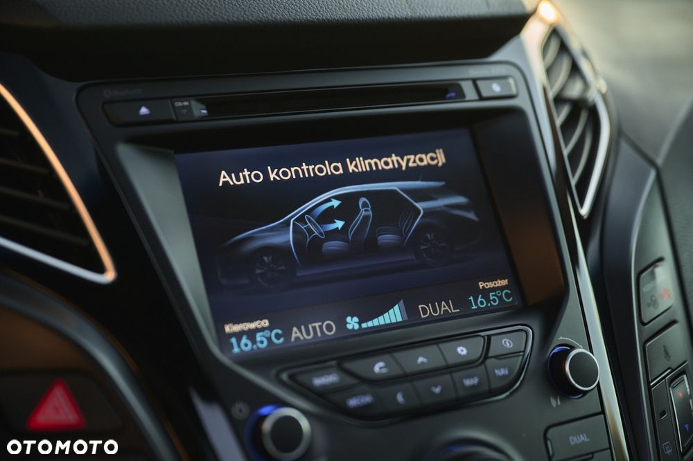 Hyundai i40 Kombi 1.7 CRDi Premium - 38