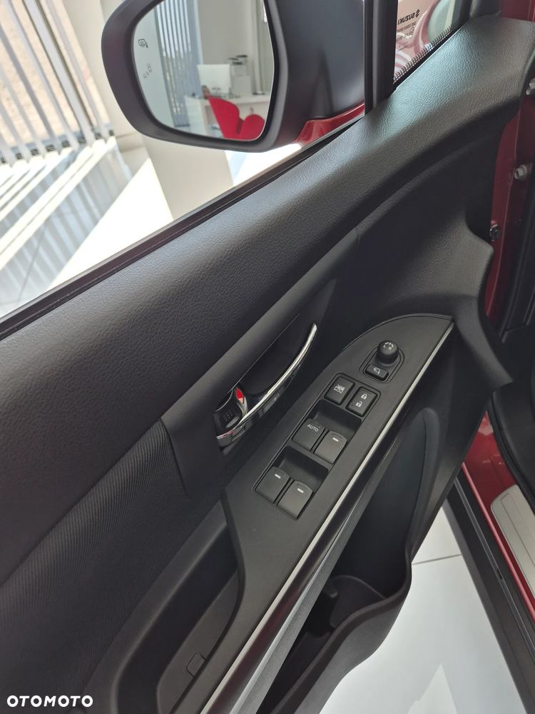 Suzuki S-Cross - 10