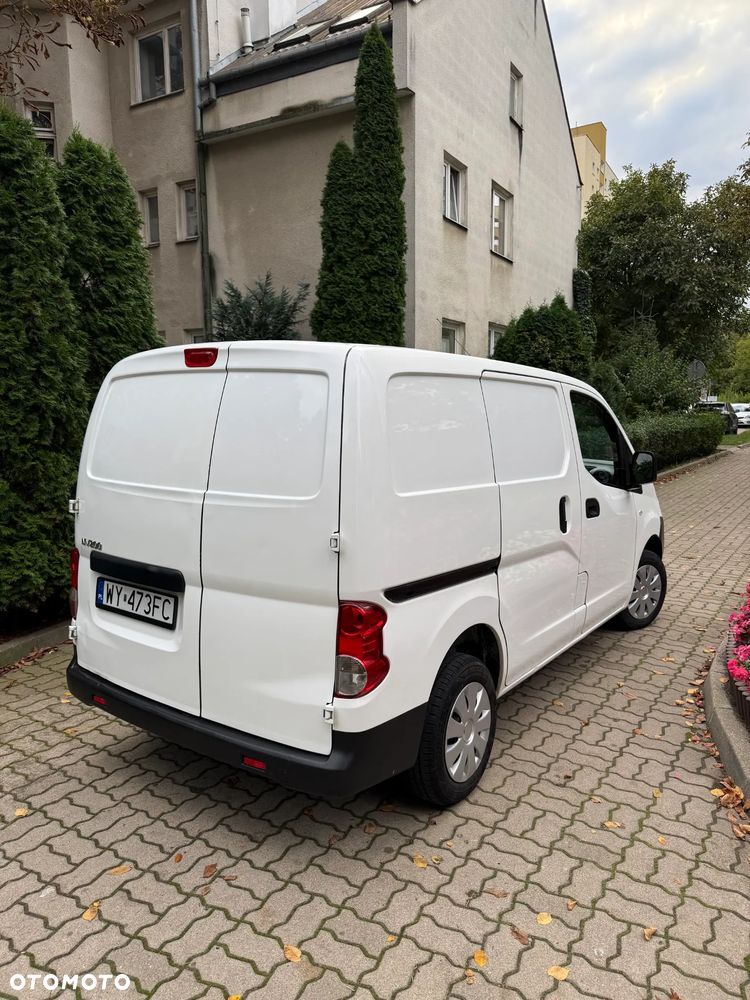 Nissan NV200 - 11