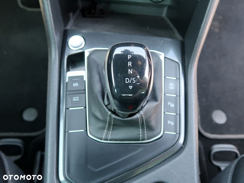Volkswagen Tiguan 1.5 TSI EVO R-Line DSG - 26