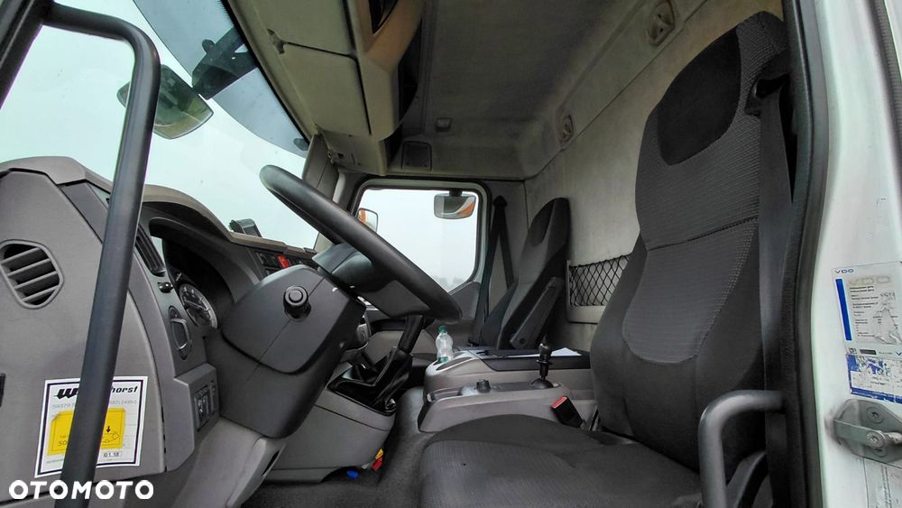 DAF LF 250 CHŁODNIA 7.4 x.2.1h Winda ZAMIANA - 10